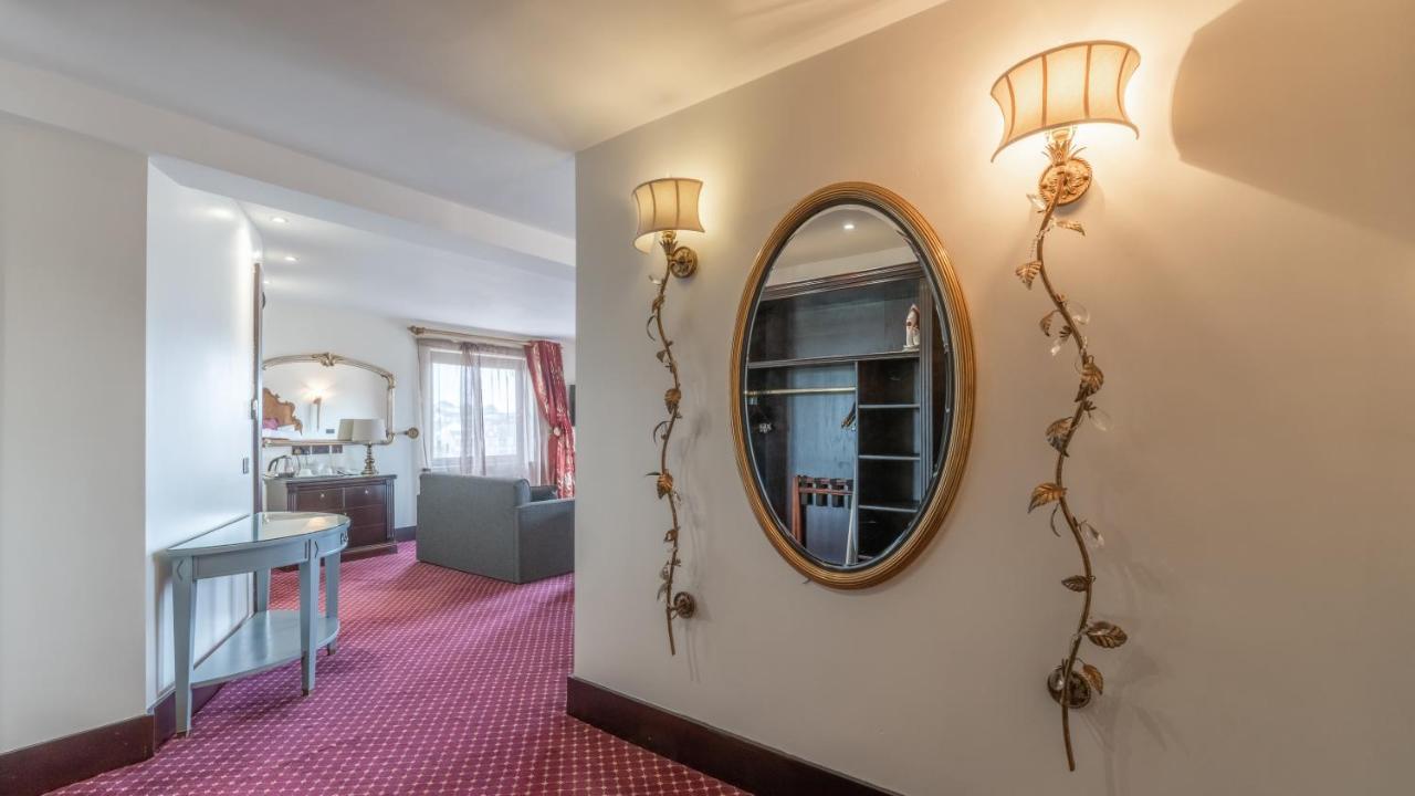 Marine Court Hotel Bangor  Esterno foto